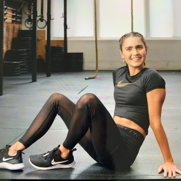 Nike Pants - S- NIKE PRO mesh leggings